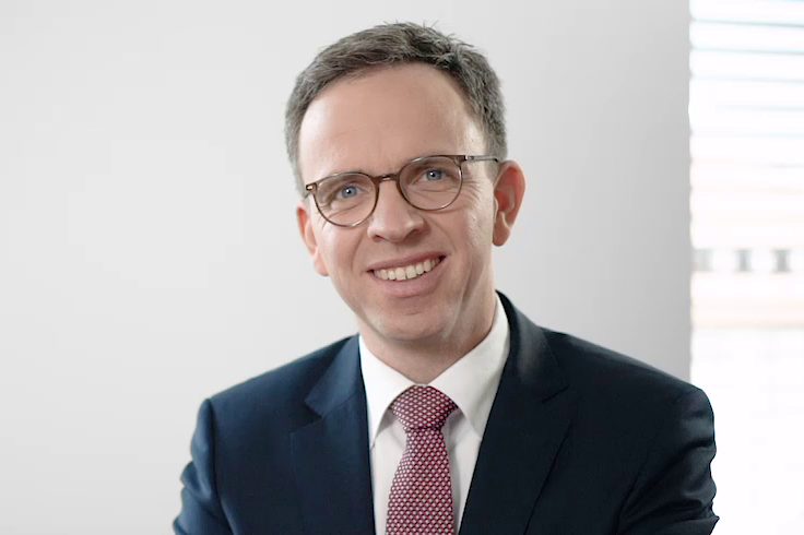 Dr Bernd Wust, LL.M.