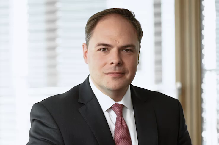 Dr Christoph Carstens